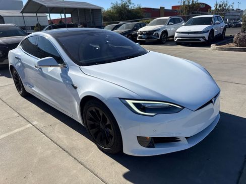 Used 2016 Tesla Model S RWD image 3
