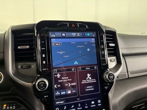 Used 2023 RAM 1500 Laramie image 24