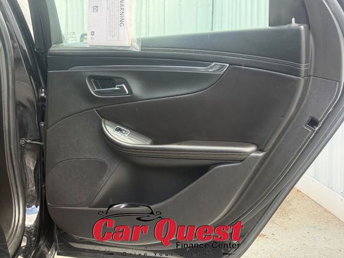 Used 2018 Chevrolet Impala Premier FWD image 13