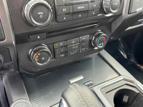 Used 2018 Ford F150 XLT w/ Equipment Group 302A Luxury image 24