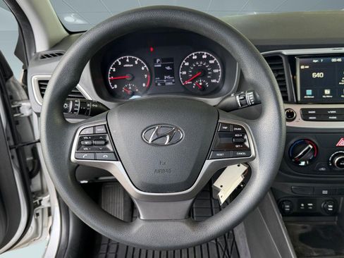 Used 2021 Hyundai Accent SEL image 16