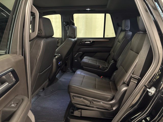 Used 2026 Chevrolet Tahoe High Country AWD/4WD image 35