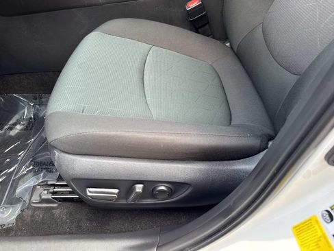 Used 2024 Toyota RAV4 XLE w/ Convenience Package FWD image 20