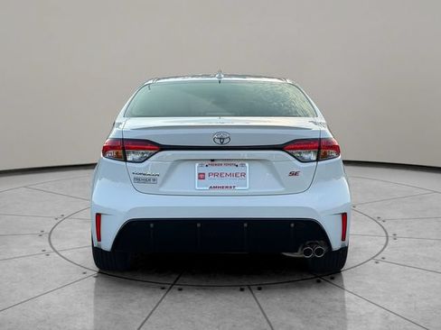 Certified 2026 Toyota Corolla SE w/ SE Package FWD image 5