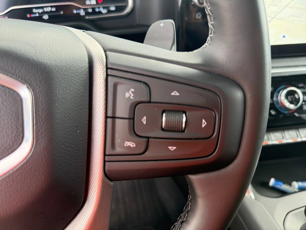 Used 2023 GMC Sierra 1500 Denali w/ Technology Package AWD/4WD image 15