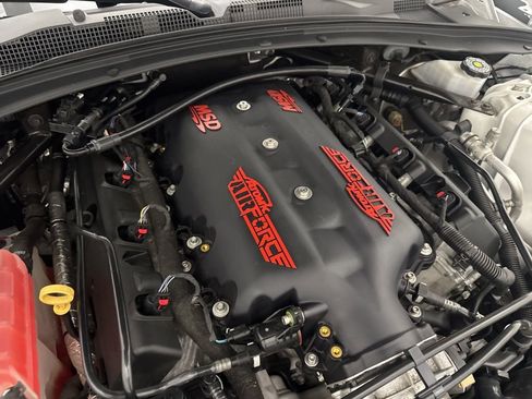 Used 2018 Chevrolet Camaro SS RWD image 47
