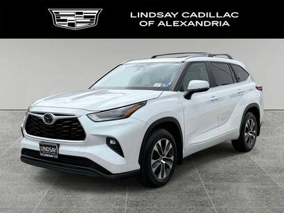 Used 2023 Toyota Highlander XLE