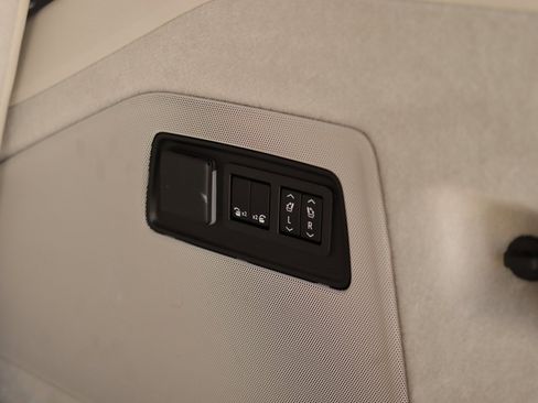 New 2025 Cadillac Escalade Premium Luxury Platinum image 41