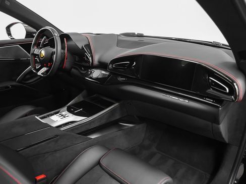 Certified 2025 Ferrari Purosangue AWD/4WD image 26