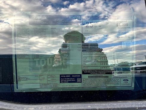 New 2025 Ford Maverick XLT w/ XLT Luxury Package image 13