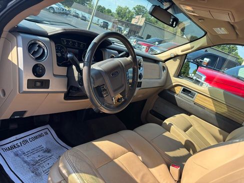 Used 2011 Ford F150 Lariat w/ Lariat Chrome Pkg RWD image 9