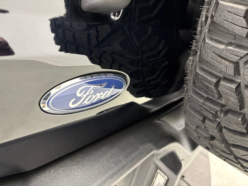 Used 2023 Ford Bronco Wildtrak AWD/4WD image 11