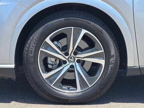 Certified 2024 Lexus RX 350 Premium w/ Convenience Package AWD/4WD image 32
