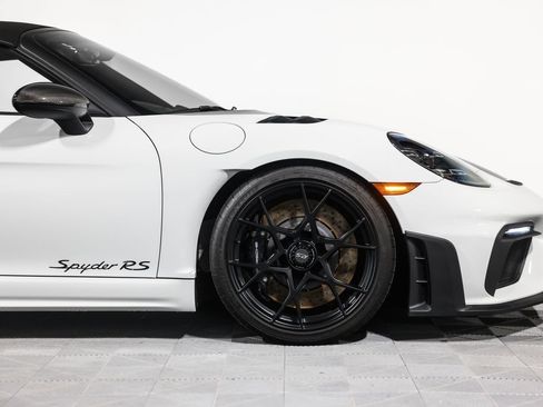 Used 2024 Porsche 718 Boxster Spyder RS w/ Weissach Package RWD image 4