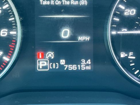 Used 2024 Subaru Crosstrek 2.0i Premium image 29