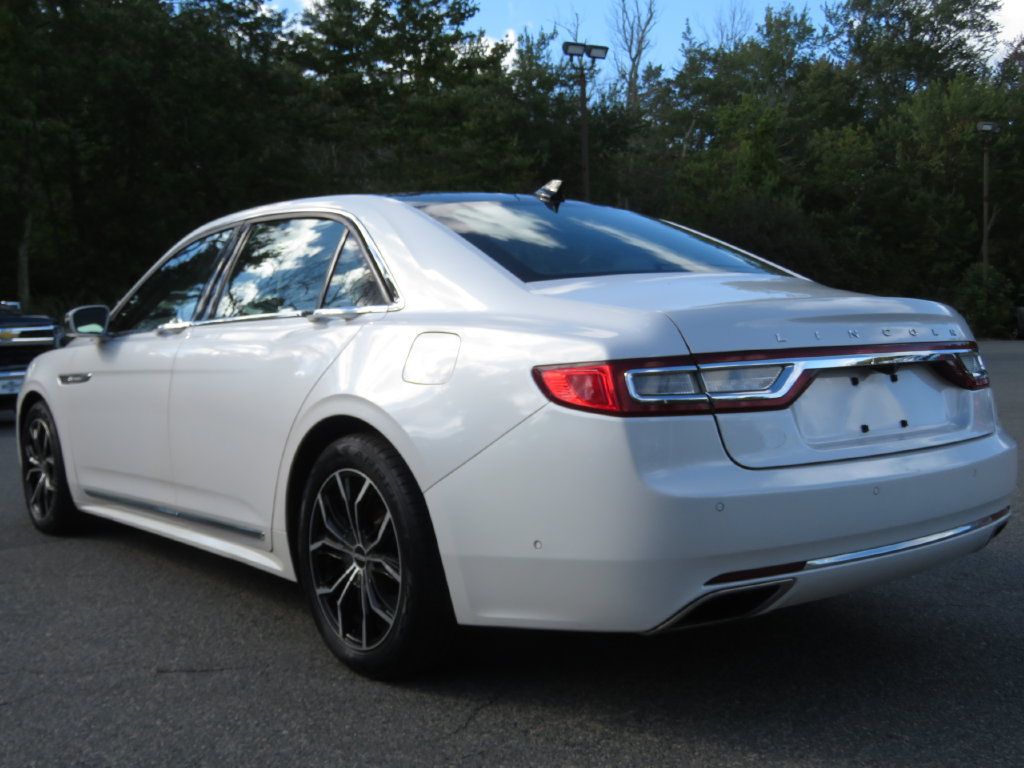 Used 2019 Lincoln Continental Reserve AWD/4WD image 7