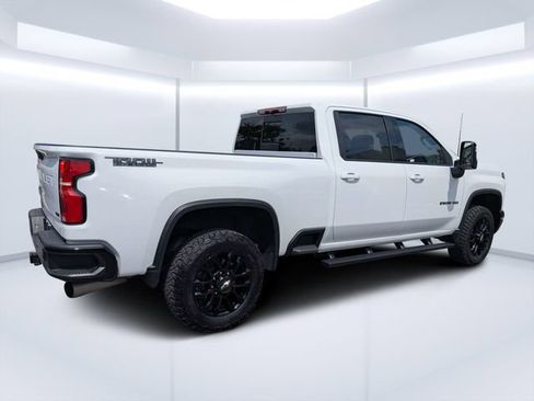 Used 2025 Chevrolet Silverado 2500 LTZ w/ Trail Boss Package AWD/4WD image 3