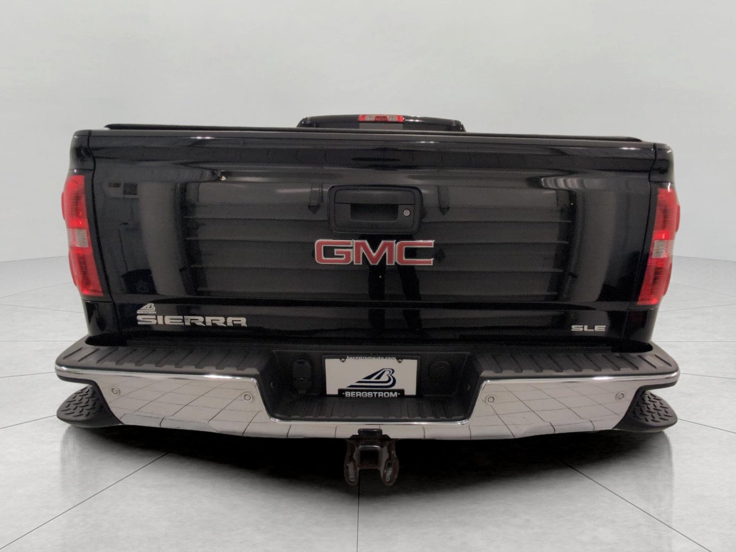 Used 2015 GMC Sierra 1500 SLE w/ SLE Value Package AWD/4WD image 25