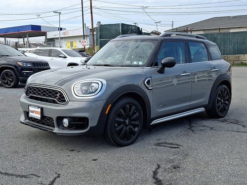 Used 2019 MINI Cooper Countryman S image 3