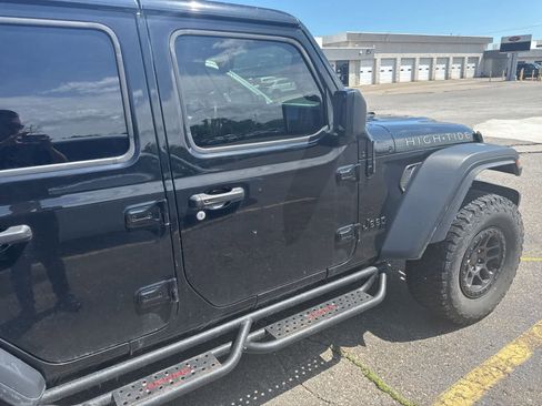 Used 2022 Jeep Wrangler Unlimited Sport AWD/4WD image 7