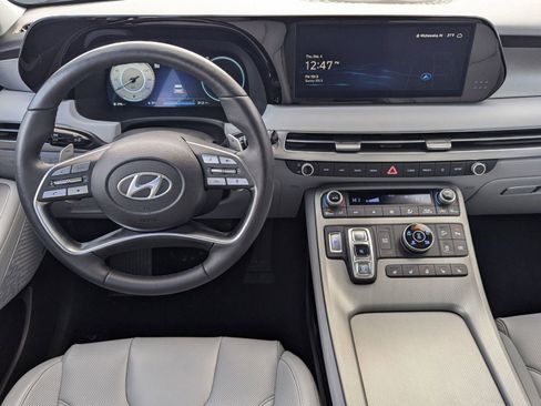 Used 2024 Hyundai Palisade SEL image 27