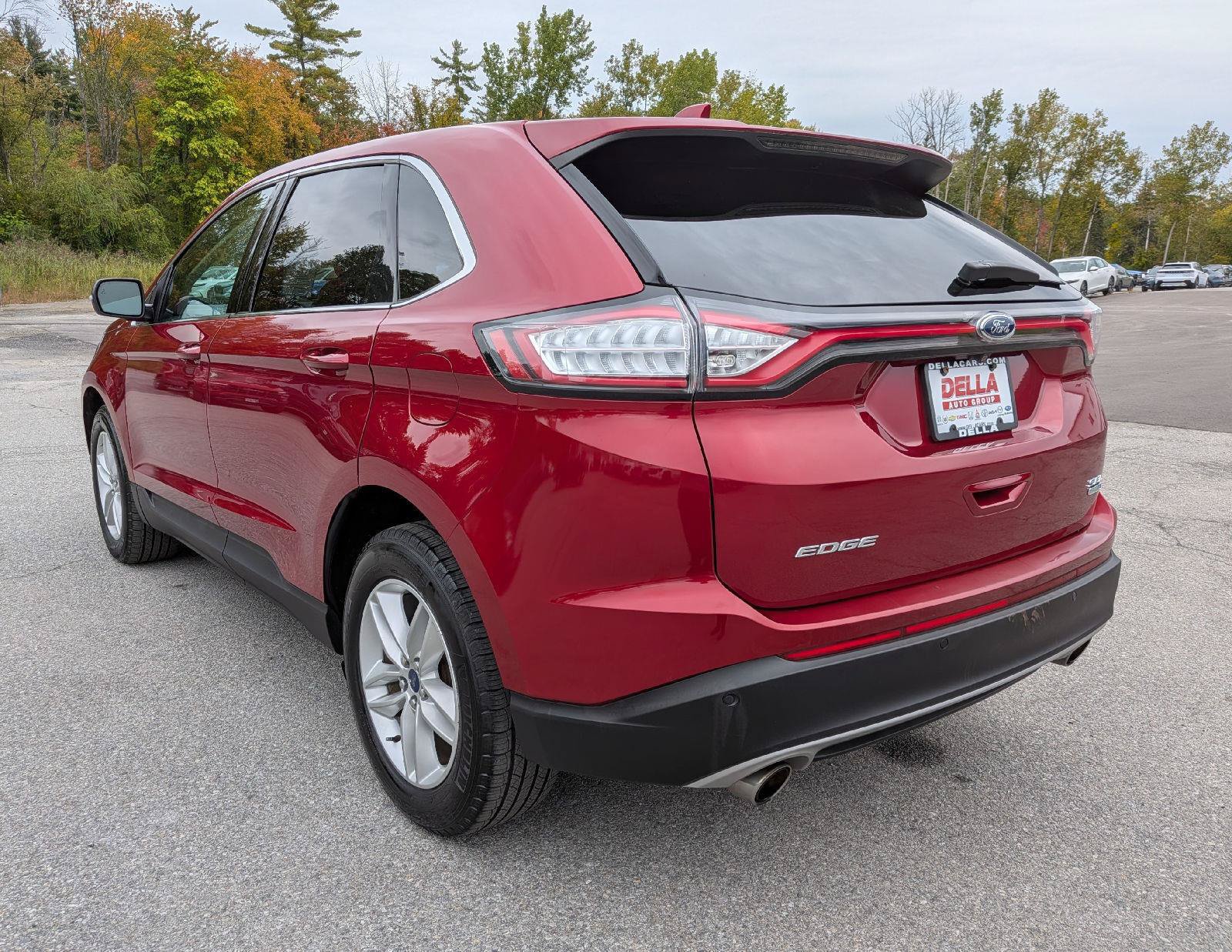 Used 2017 Ford Edge SEL w/ Equipment Group 201A AWD/4WD image 7