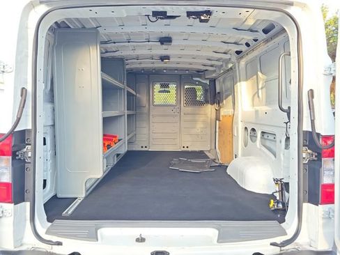 Used 2020 Nissan NV 2500 S RWD image 9