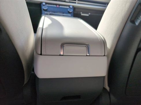 New 2026 Hyundai Santa Fe SE FWD image 17