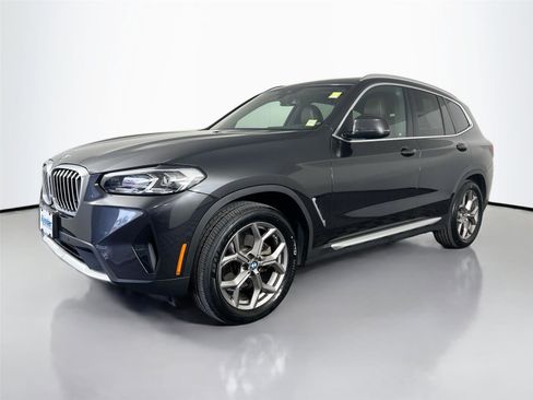 Used 2022 BMW X3 xDrive30i w/ Premium Package 2 AWD/4WD image 2