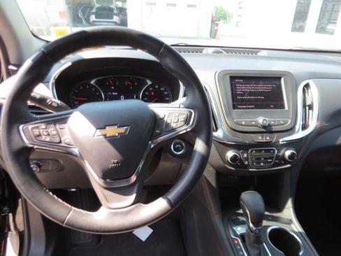 Used 2024 Chevrolet Equinox LT AWD/4WD image 18