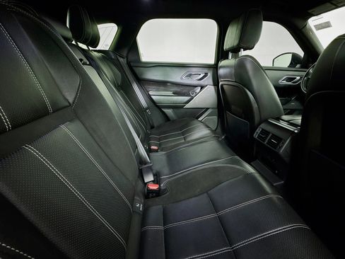 Used 2019 Land Rover Range Rover Velar R-Dynamic SE image 26