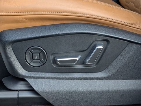 Used 2024 Audi RS Q8 image 18