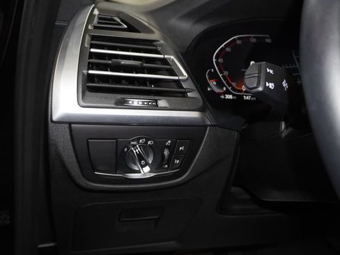 Used 2024 BMW X3 xDrive30i w/ Premium Package AWD/4WD image 23