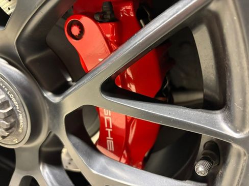 Used 2015 Porsche 911 Carrera S image 21