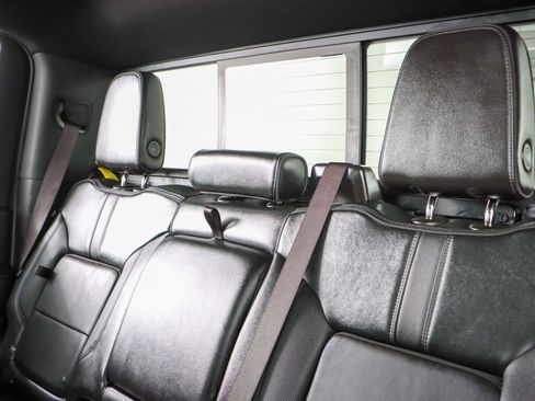 Used 2023 Chevrolet Silverado 2500 High Country w/ Z71 Off-Road Package image 28