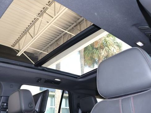 Used 2021 Chevrolet Tahoe RST w/ Luxury Package RWD image 33