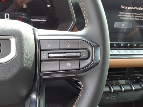 New 2026 GMC Canyon AT4 w/ Nightfall Essentials Package AWD/4WD image 16