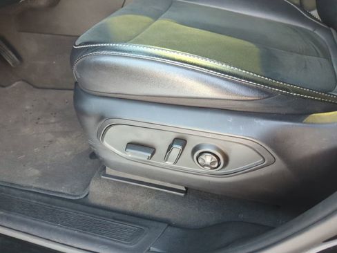 Used 2025 Jeep Grand Cherokee L Altitude image 33