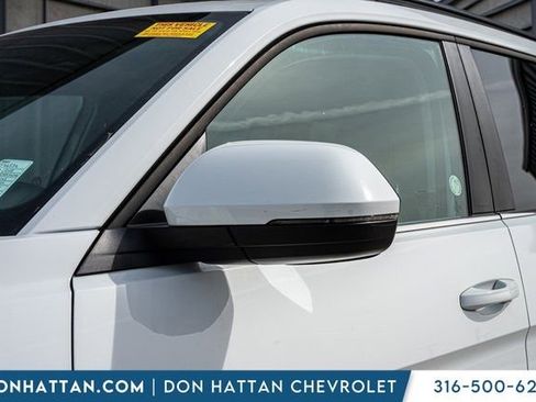 Used 2024 Volkswagen Atlas SE image 28