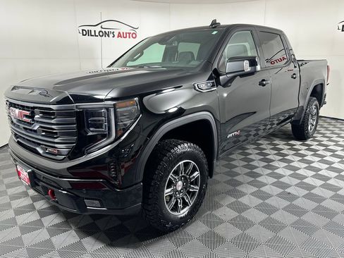Used 2025 GMC Sierra 1500 AT4 AWD/4WD image 2