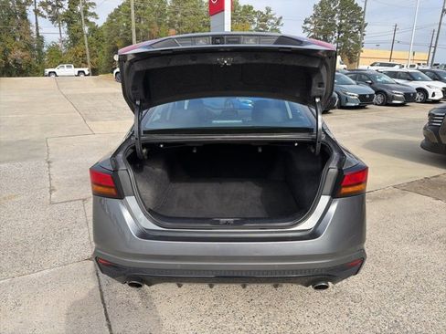 Used 2024 Nissan Altima 2.5 SR image 23