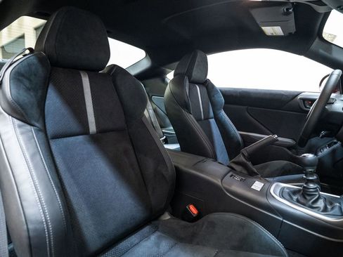 New 2026 Toyota GR86 Premium image 15