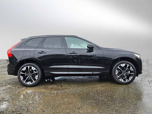 New 2026 Volvo XC60 B5 Ultra w/ Protection Package Premier image 8