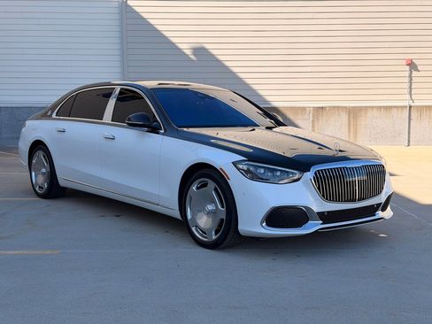 Used 2024 Mercedes-Benz Maybach S 580 MERCEDES-MAYBACH S 580 4M image 1