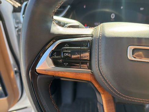 Used 2023 Jeep Grand Cherokee L Summit image 23