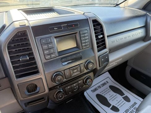 Used 2017 Ford F250 XL w/ Power Equipment Group RWD image 21