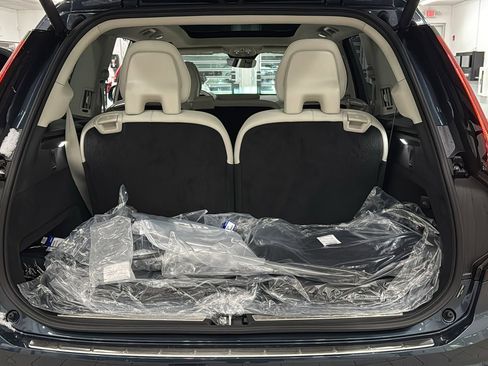 New 2026 Volvo XC90 T8 Ultra w/ Protection Package Premier AWD/4WD image 30