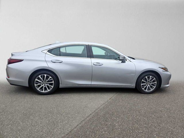 Certified 2023 Lexus ES 350 w/ Accessory Package (Z1) FWD image 2