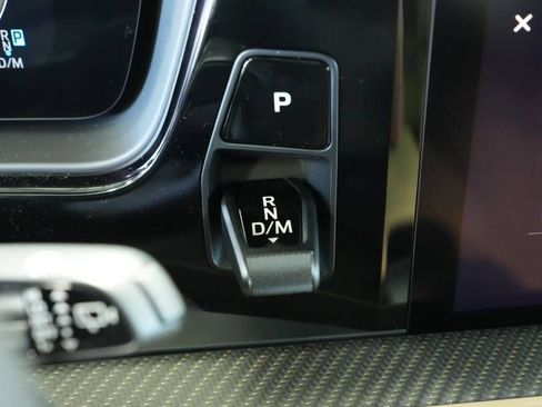 New 2026 Porsche Cayenne GTS image 18