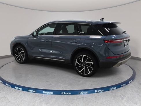 Certified 2024 Lincoln Corsair Reserve AWD/4WD image 7